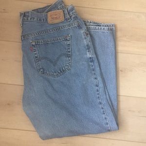 Levi’s 550 Classic Relaxed Jeans, size 18S